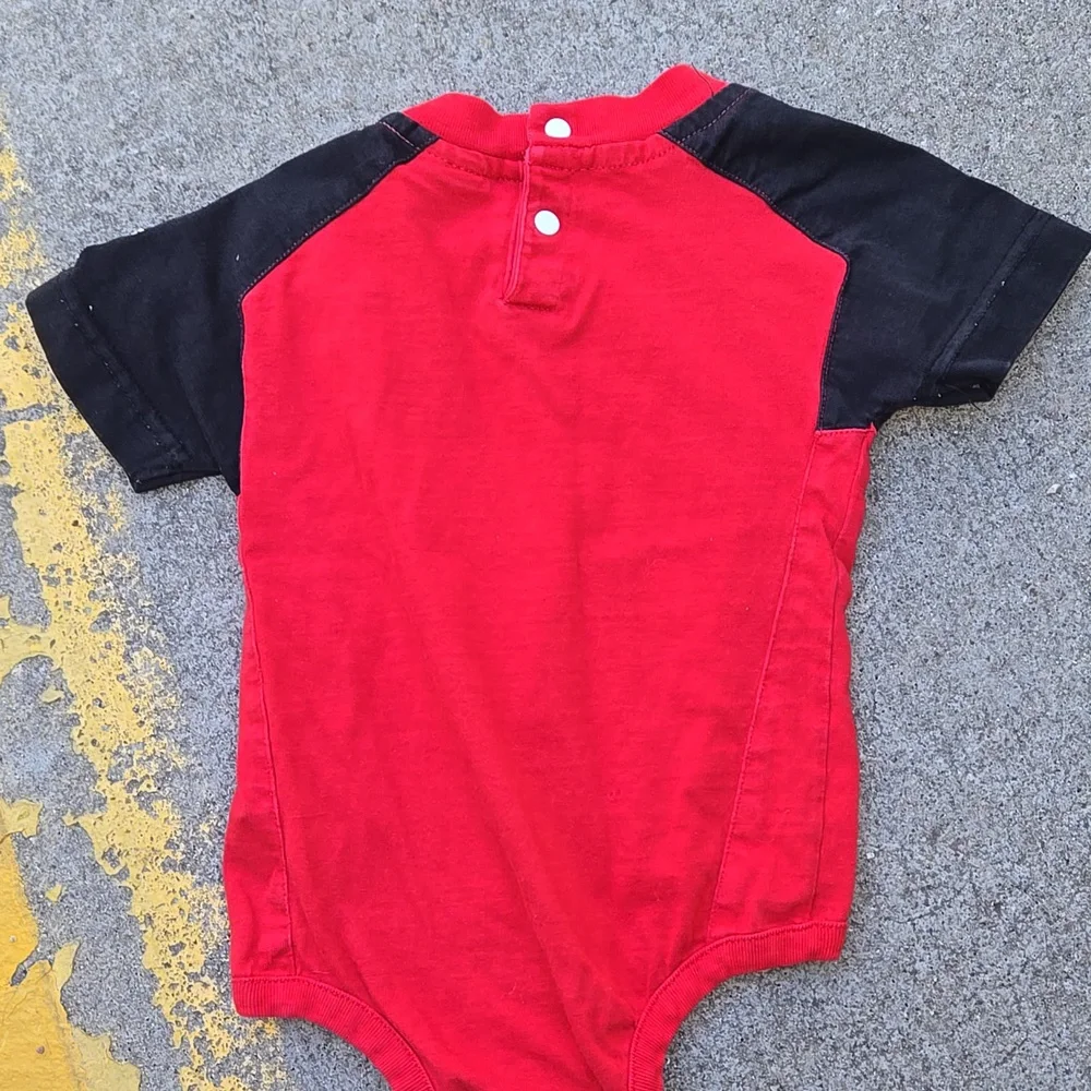 Vintage Starter Nebraska Huskers 6/9M Red Black Onesie
